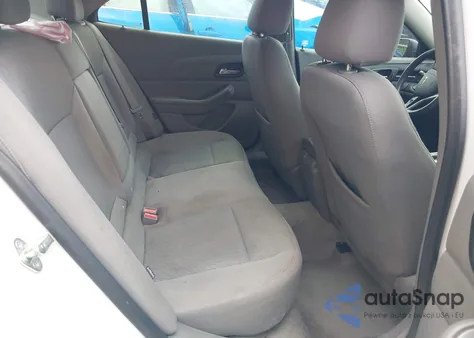 2013 Chevrolet Malibu 1Ls из США, поврежденный, VIN 1G11B5SA2DF351666